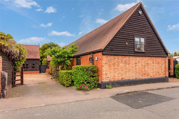 4 Bedroom Barn Conversion For Sale In High Street, Pulloxhill, Bedfordshire, MK45