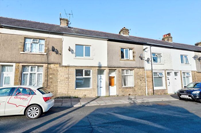 2 Bedroom Terraced House To Rent In Bracewell Street, Barnoldswick, BB18