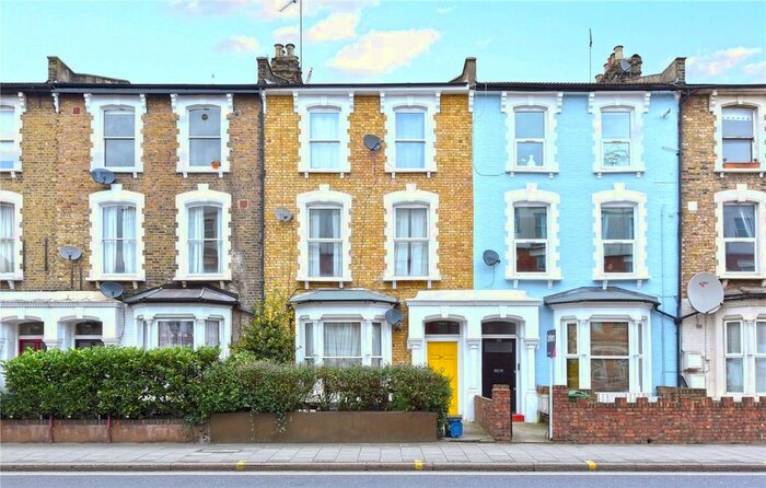 1 Bedroom Flat To Rent In Graham Road, Hackney, London, E8