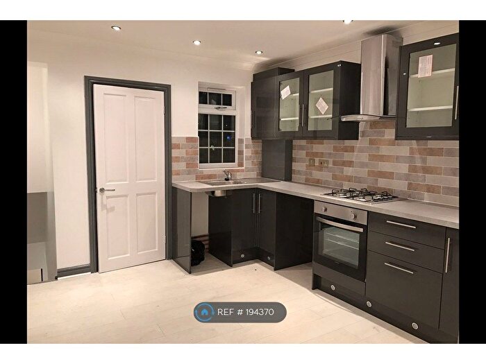 2 Bedroom Flat To Rent In Croydon London, Croydon London, CR0