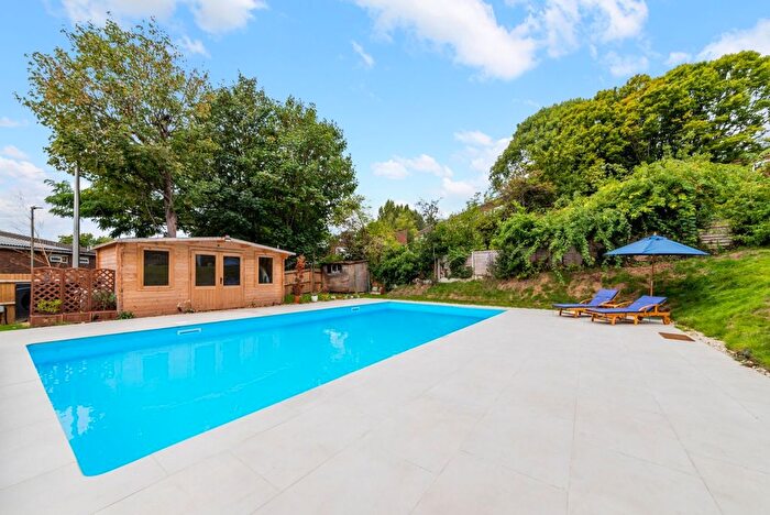 4 Bedroom Detached House To Rent In Victoria Drive, London, SW19