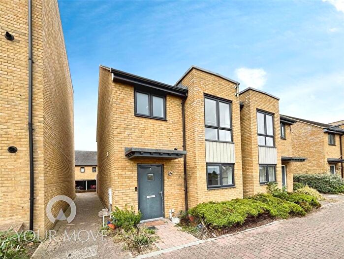 3 Bedroom Semi-Detached House To Rent In Riverside Wharf, Dartford, Kent, DA1