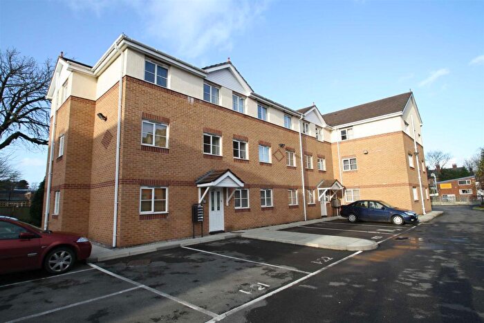 1 Bedroom Flat To Rent In Kingswood Court, Grove Avenue, Wilmslow, SK9