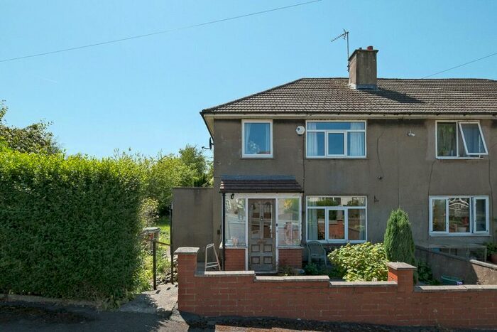 3 Bedroom Semi-Detached House For Sale In Towneley Avenue, Accrington, Lancashire, BB5