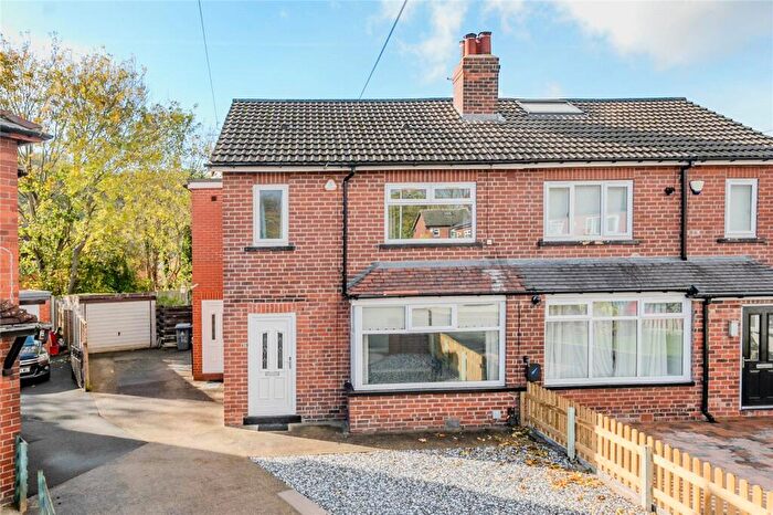 4 Bedroom Semi-Detached House For Sale In Claremont Crescent, Leeds, LS6