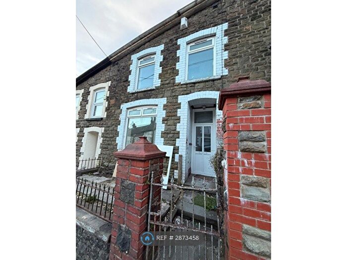 3 Bedroom Terraced House To Rent In Brynhyfryd, Ferndale, CF43