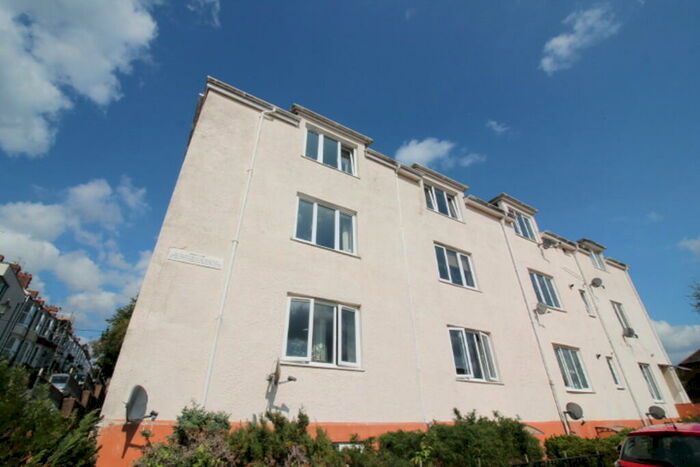 1 Bedroom Flat To Rent In Baring Terrace, Exeter, EX2