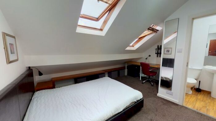 5 Bedroom Terraced House To Rent In Wetherby Grove, Burley, Leeds, LS4