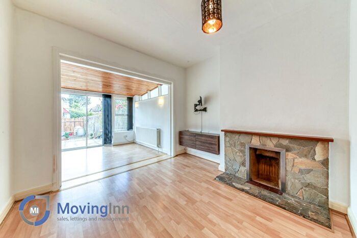 1 Bedroom Flat To Rent In Martin Way, Morden, Surrey, SM4