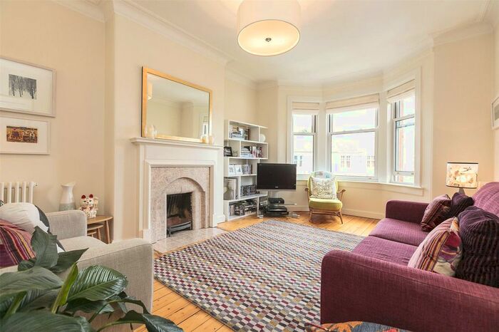 2 Bedroom Detached House To Rent In Warriston Grove, Edinburgh, EH3