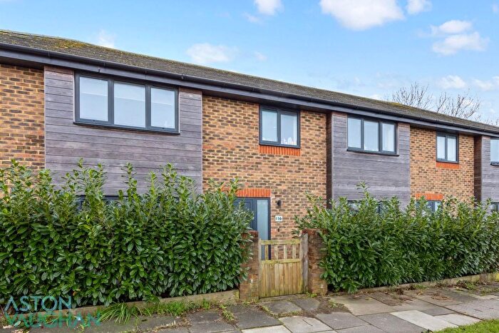 3 Bedroom Terraced House To Rent In Woodbourne Avenue, Brighton, BN1