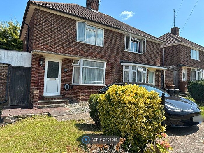 2 Bedroom Semi-Detached House To Rent In The Tideway, Rochester, ME1