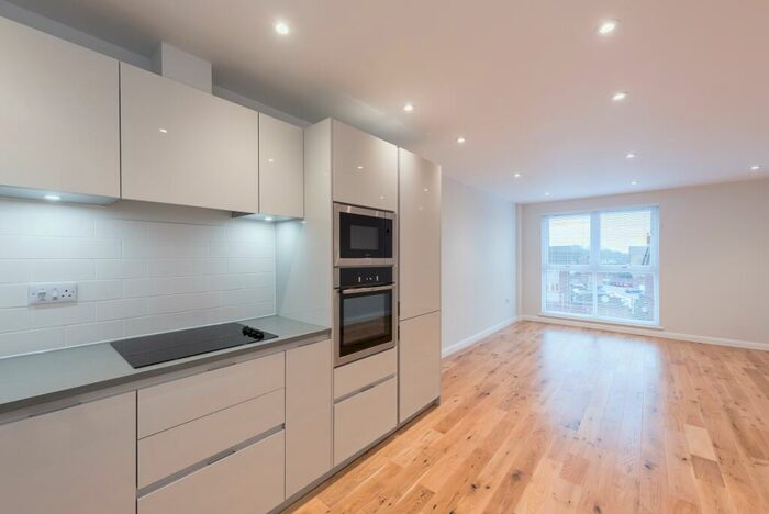 1 Bedroom Apartment To Rent In The Ridgeway St. Albans, AL4
