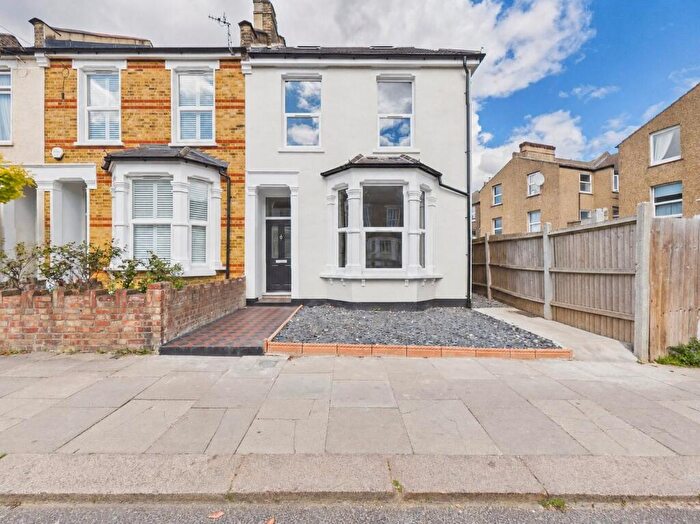 5 Bedroom End Of Terrace House To Rent In Springrice Road, Lee, London, SE13