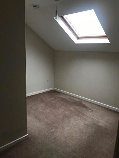 1 Bedroom Apartment To Rent In Musters Road, West Bridgford, Nottinghamshire, NG2