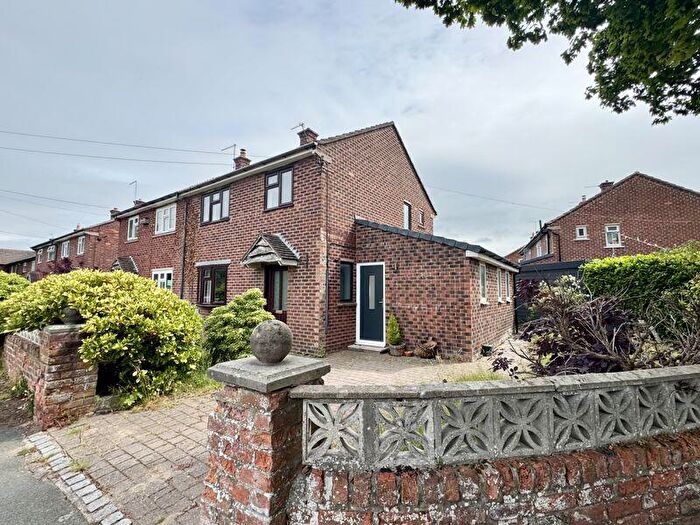 3 Bedroom Semi-Detached House For Sale In Booth Bed Lane, Goostrey, CW4