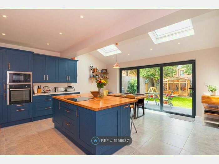 3 Bedroom Semi-Detached House To Rent In Hawkesbury Road, London, SW15