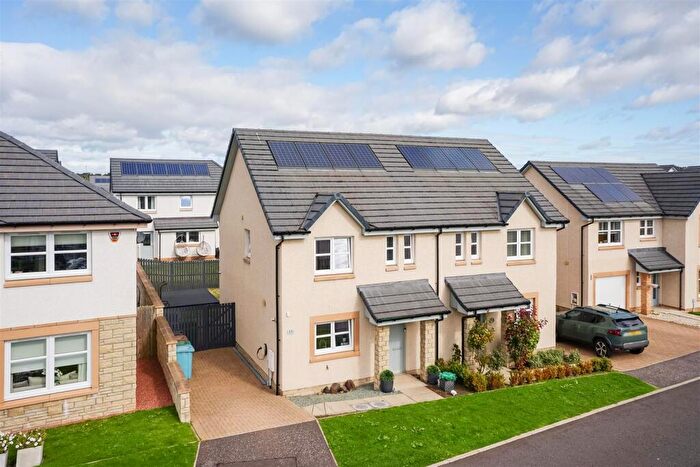 3 Bedroom Semi-Detached House For Sale In Brinell Crescent, Coatbridge, ML5