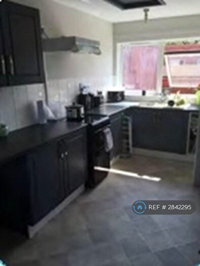 2 Bedroom Terraced House To Rent In Drovers Croft, Milton Keynes, MK12