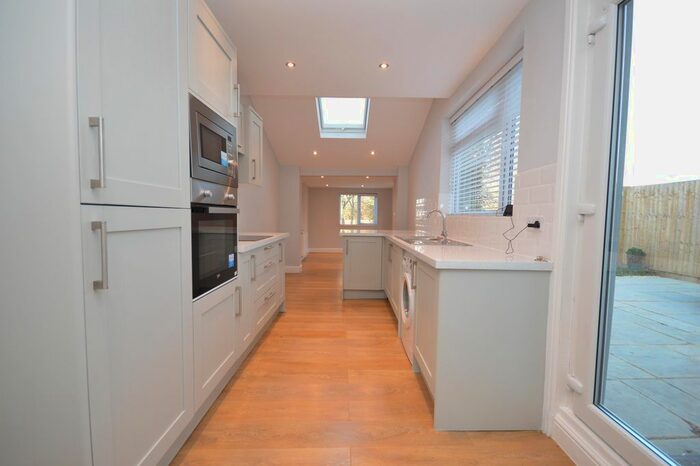 3 Bedroom Semi-Detached House To Rent In Oakley Road, Rushden, NN10