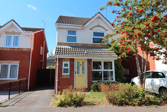 3 Bedroom Detached House To Rent In Copymoor Close, Wootton, NN4