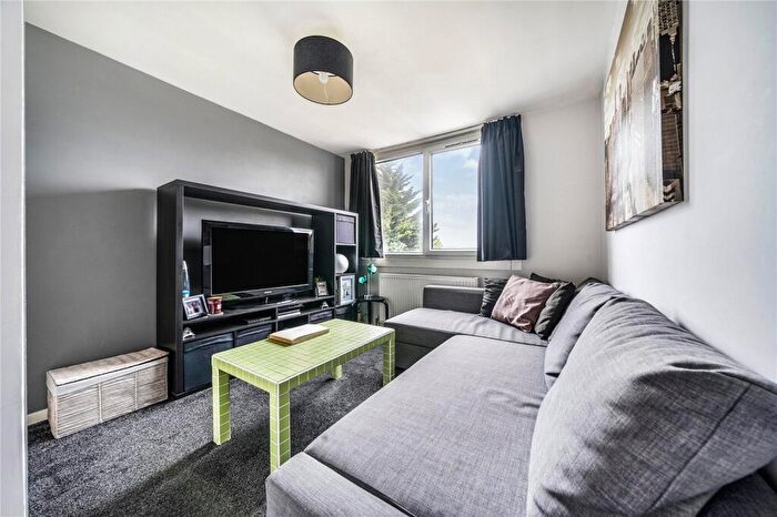 3 Bedroom Semi-Detached House For Sale In Well Garth View, Bramley, Leeds, LS13