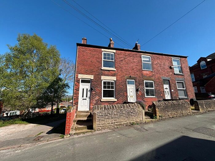 2 Bedroom End Of Terrace House To Rent In Dryhurst Lane; Disley., SK12