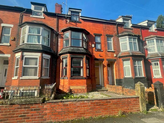 7 Bedroom Private Hall To Rent In Booth Avenue, Fallowfield, Manchester, M14