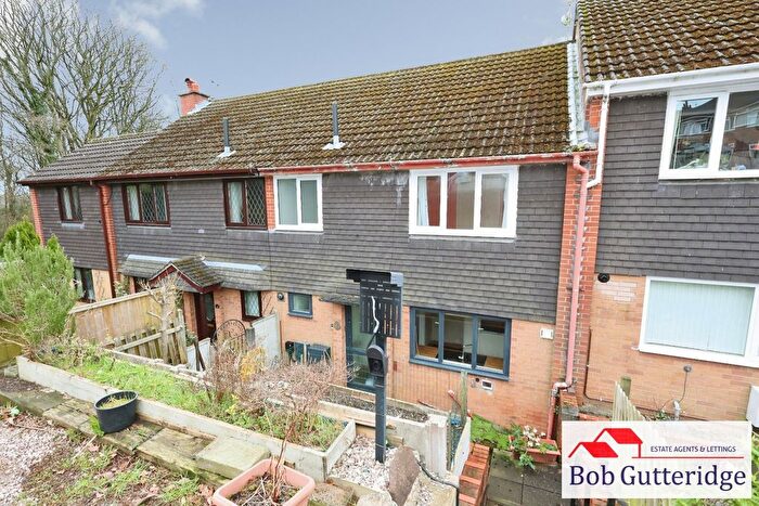 3 Bedroom Town House For Sale In Leaswood Close, Clayton, Newcastle, ST5