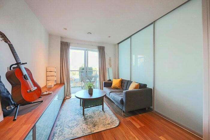 1 Bedroom Flat To Rent In Longfield Avenue, London, W5