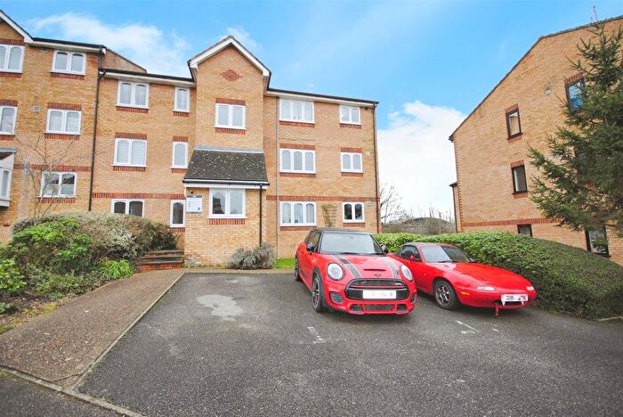 Studio For Sale In Chiswell Court, Reduced Amp; Chain Free, WD24