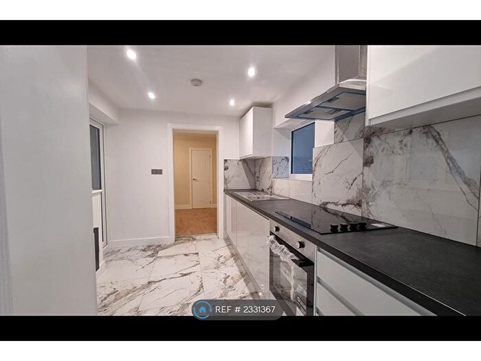 3 Bedroom Semi-Detached House To Rent In Higham Hill Road, London, E17