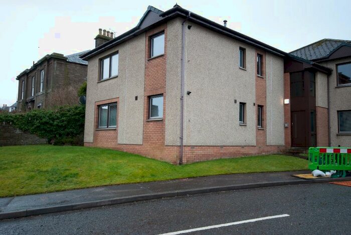 2 Bedroom Flat To Rent In Buick Rigg, Arbroath, Angus, DD11