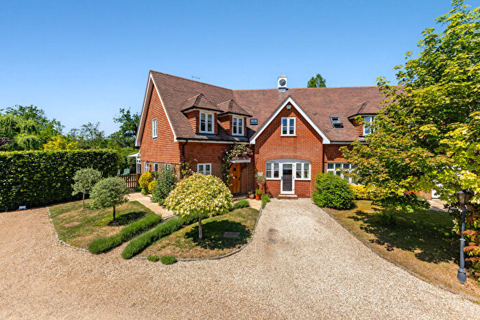 5 Bedroom Semi Detached House For Sale In Cobbett Hill Road Normandy Guildford, Surry, GU3