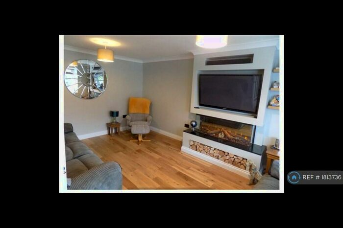 5 Bedroom Detached House To Rent In Oakwood, Broadmayne, Dorchester, DT2