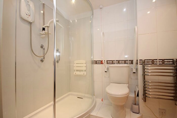 1 Bedroom Flat For Sale In Meadowfield Park, Ponteland, Newcastle Upon Tyne, NE20