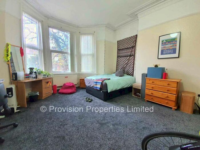6 Bedroom Terraced House To Rent In Cardigan Road, Headingley, Leeds, LS6