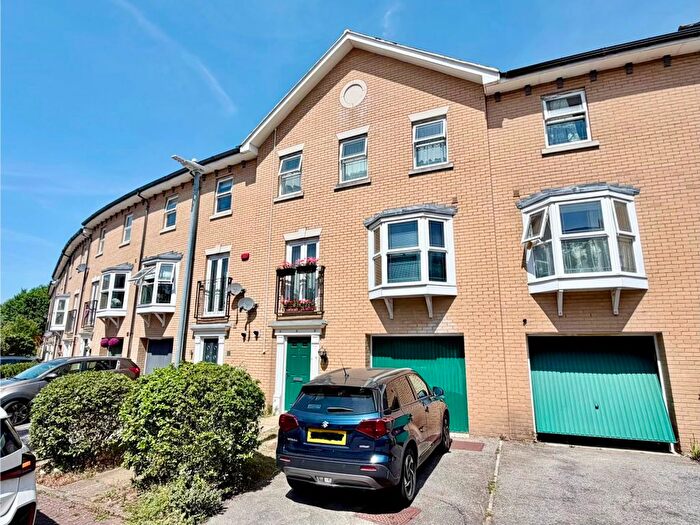 4 Bedroom Terraced House To Rent In Little Woods Mews, Colchester, CO4