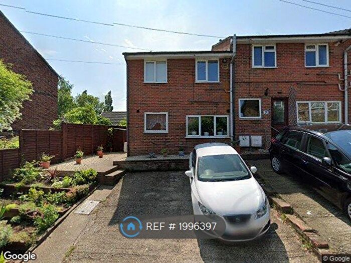 1 Bedroom Flat To Rent In Bevis Close, Dartford, DA2