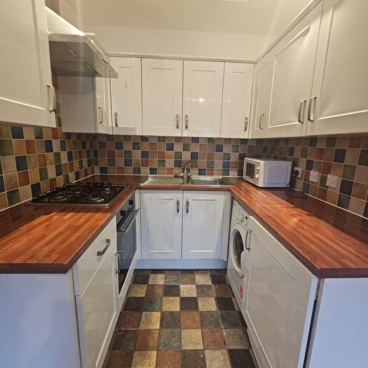1 Bedroom Flat To Rent In Marlborough Road, London, N19
