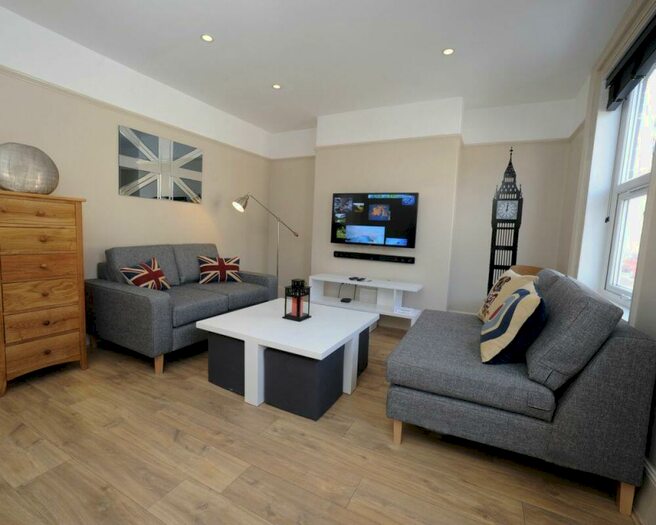 5 Bedroom Terraced House To Rent In Victoria Street, Exeter, EX4