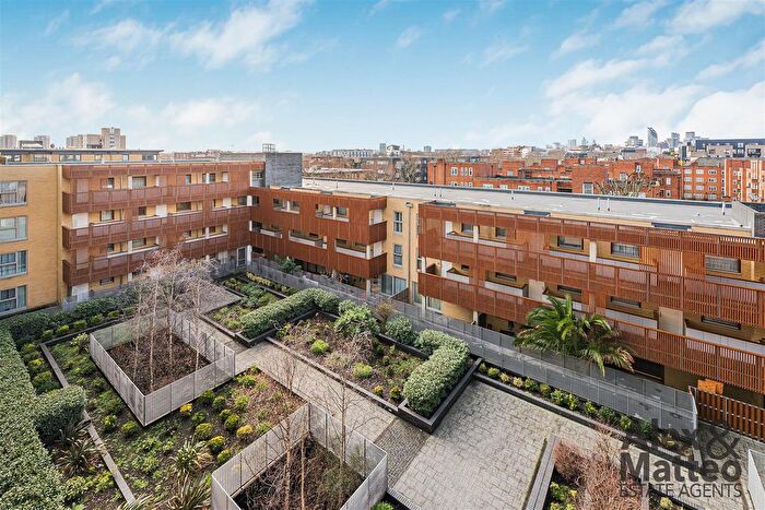 2 Bedroom Flat For Sale In Enid Street, Bermondsey, SE16