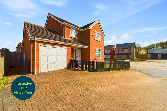 4 Bedroom Detached House For Sale In Sunningdale Crescent, New Holland, North Lincolnshire, DN19