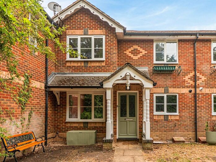 2 Bedroom Terraced House For Sale In All Saints Avenue, Maidenhead, SL6