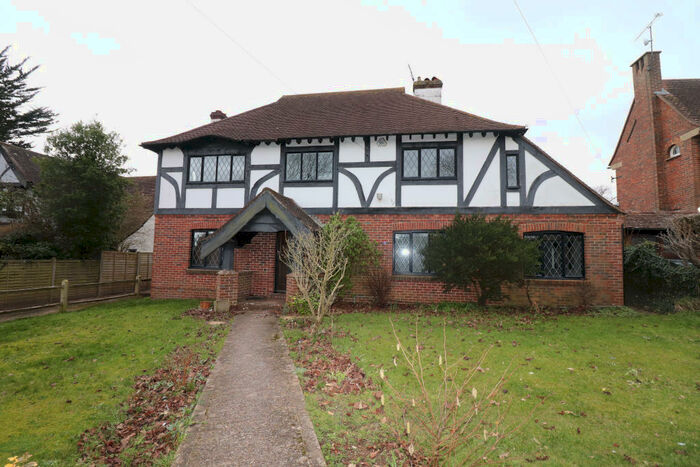 4 Bedroom House To Rent In Mill Lane, Worthing, BN13