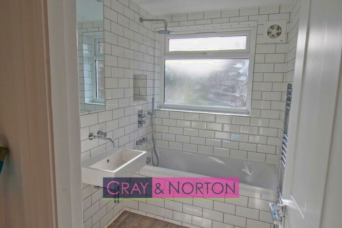 2 Bedroom Flat To Rent In Canning Road, Croydon, CR0