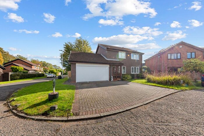 4 Bedroom Detached House For Sale In St. Andrews Close, Fearnhead, WA2