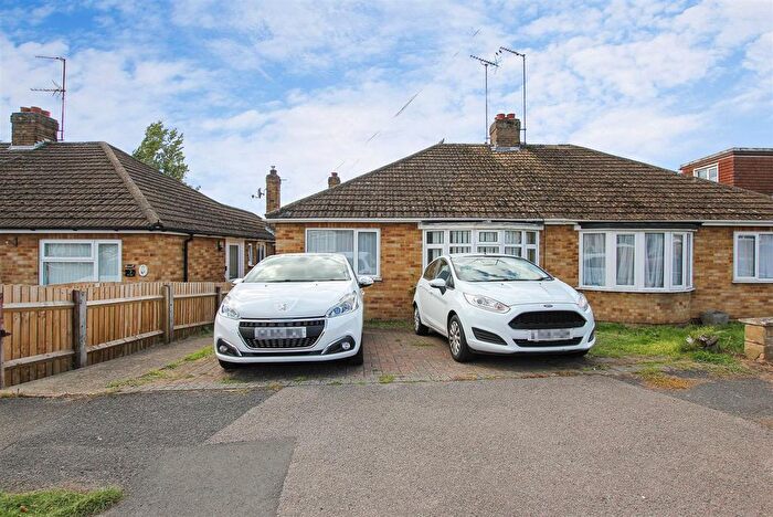 2 Bedroom Semi-Detached Bungalow For Sale In Tann Road, Finedon, Wellingborough, NN9