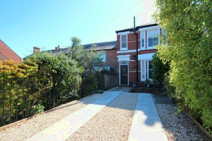 2 Bedroom Property To Rent In School Lane, York, YO23