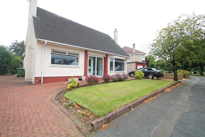4 Bedroom Property To Rent In Dalkeith Avenue, Glasgow, G64